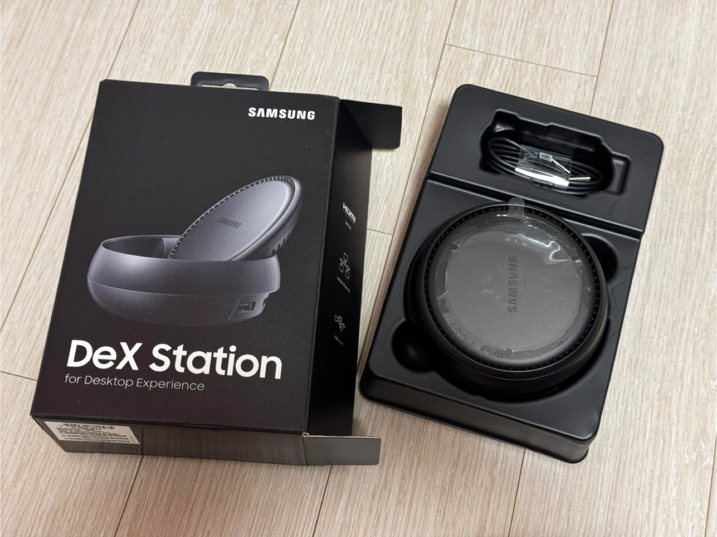 민트급 삼성 Dex Station 덱스 스테이션 EE-MG950 | 디지털기기 | 당근 중고거래