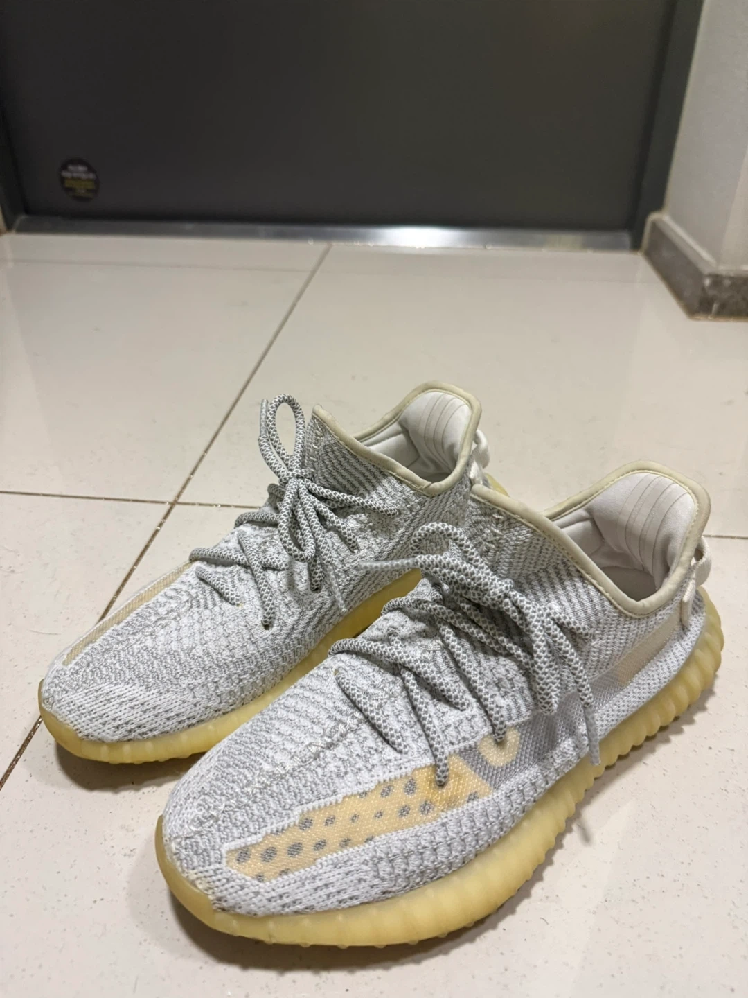 아디다스 이지 부스트 350 V2 스태틱리플렉티브 | 남성패션/잡화 | 당근 중고거래