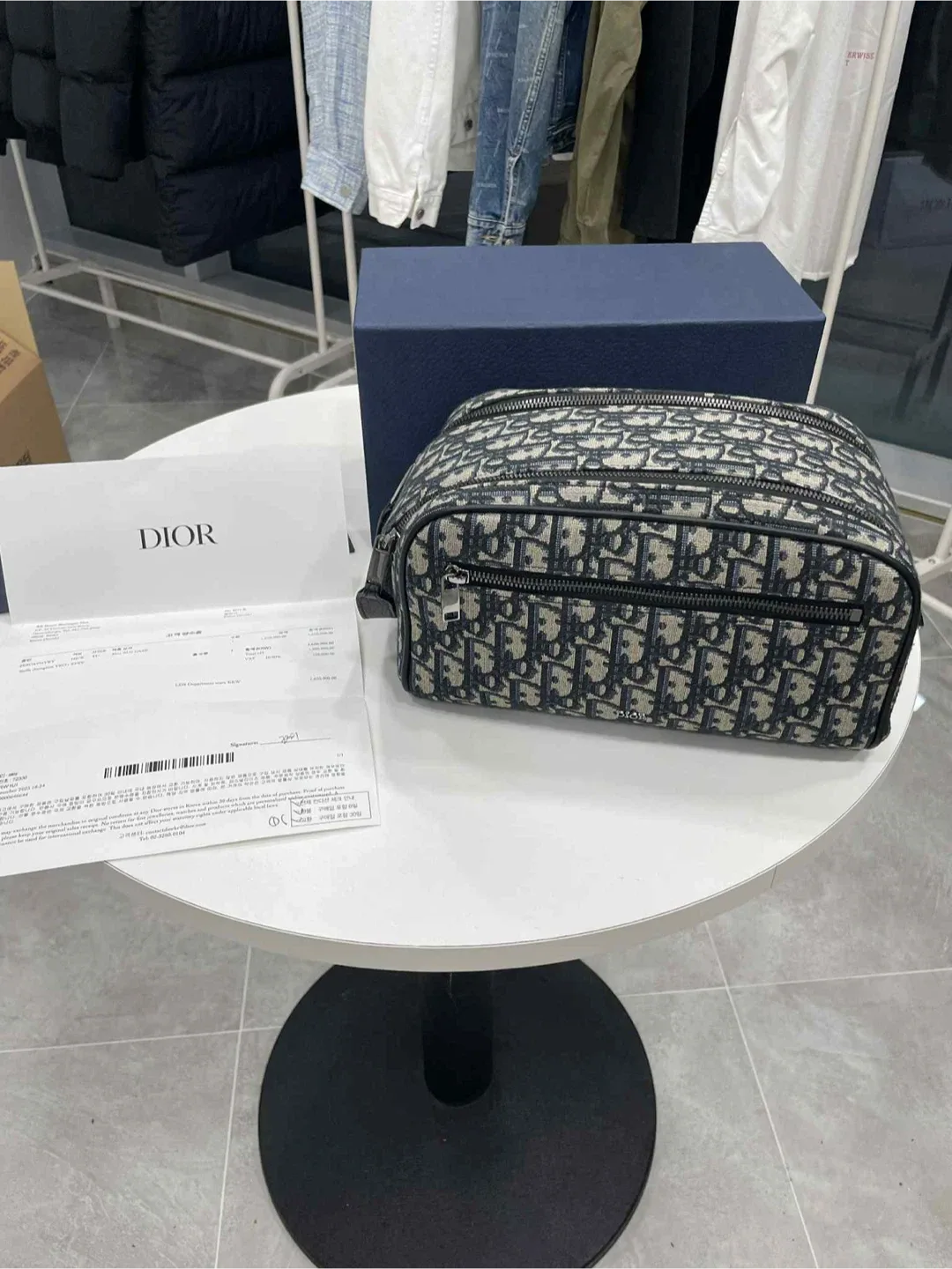 디올 오블리크 토일레트리 돕 키트 클러치백