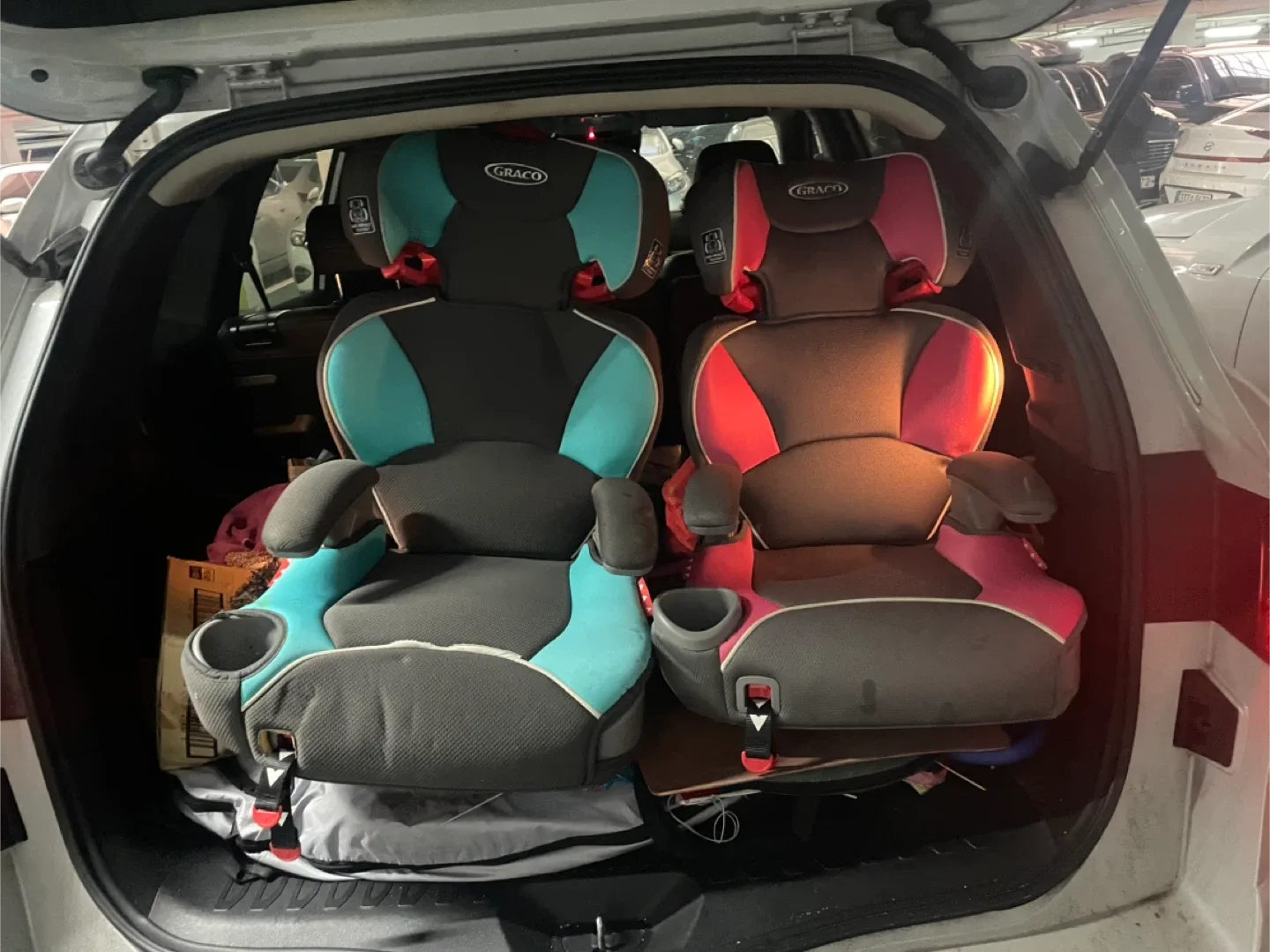 그라코 주니어 카시트 2개