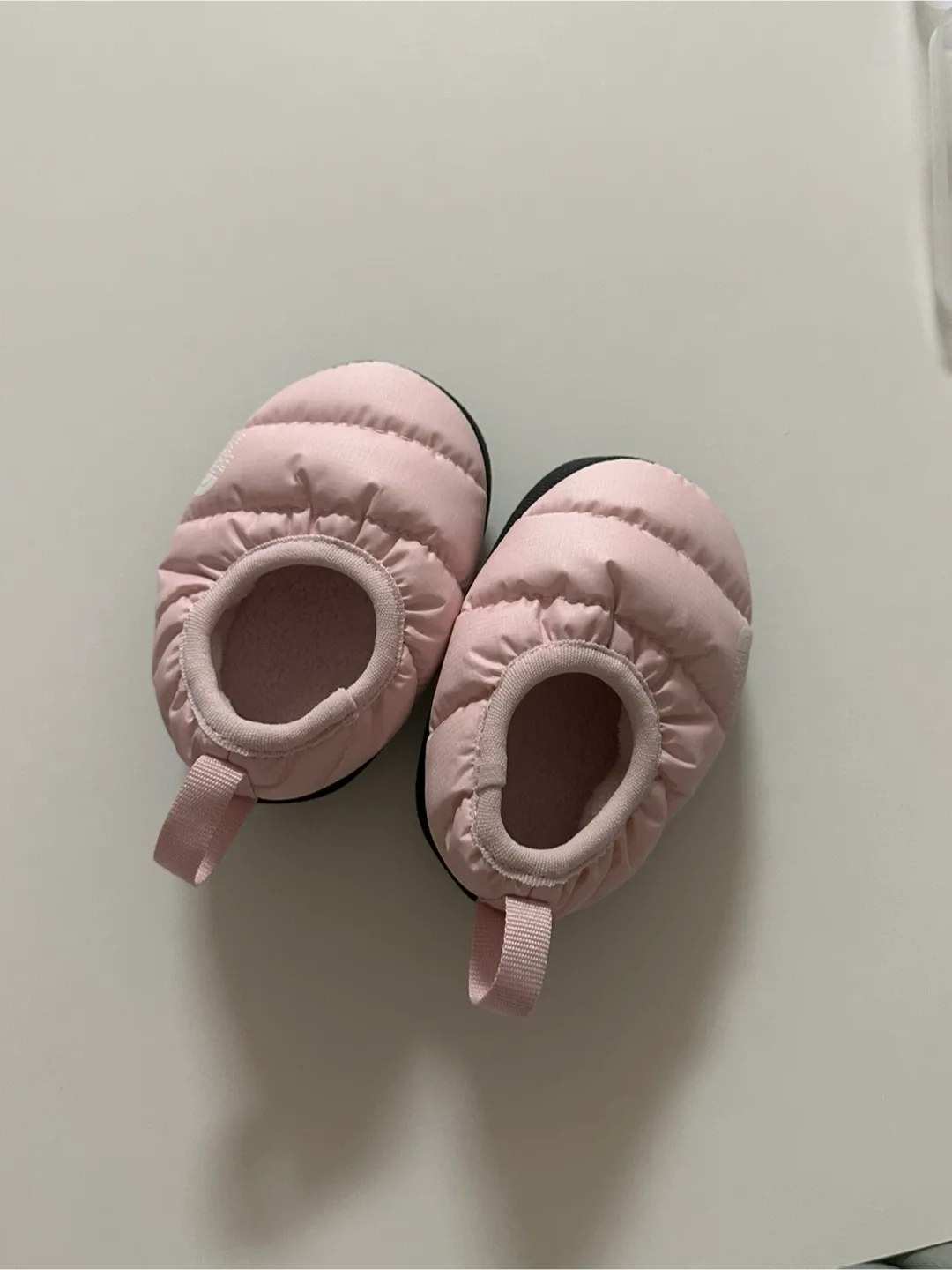 노스페이스 아기 패딩 신발 핑크