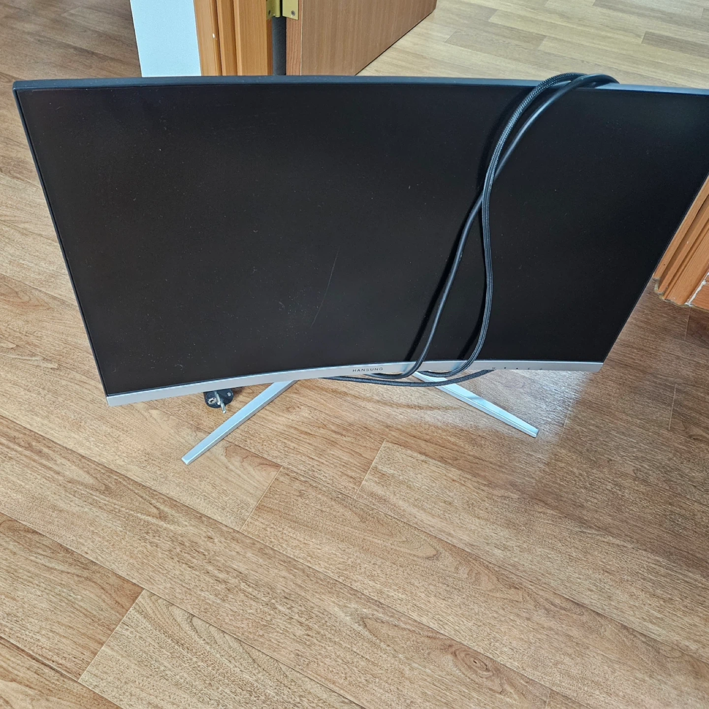 한성 Ultron 2754c 커브드 모니터 | 디지털기기 | 당근 중고거래