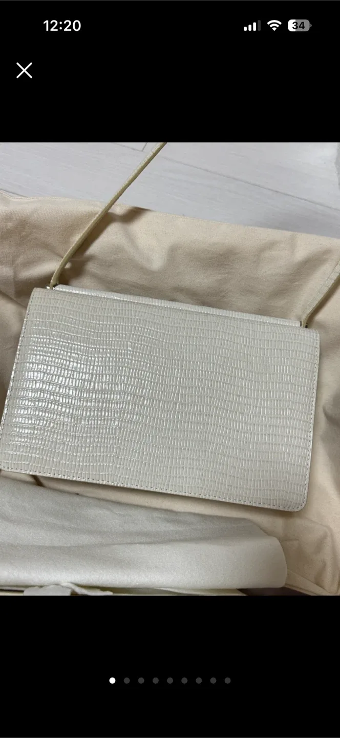 투티에 포멜백 리자드화이트