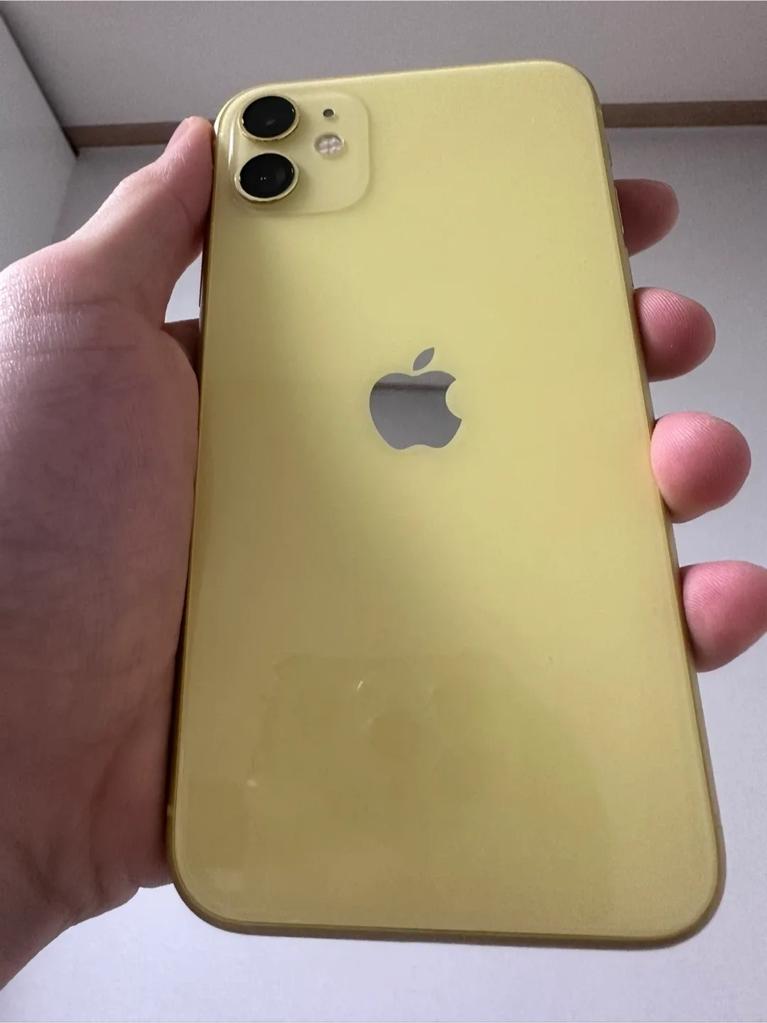 아이폰 11 옐로우 노랑 팝니다 64GB 공기계