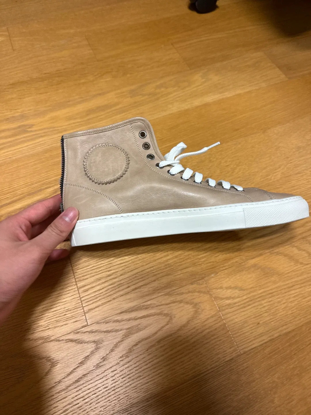 명품 신발 common projects