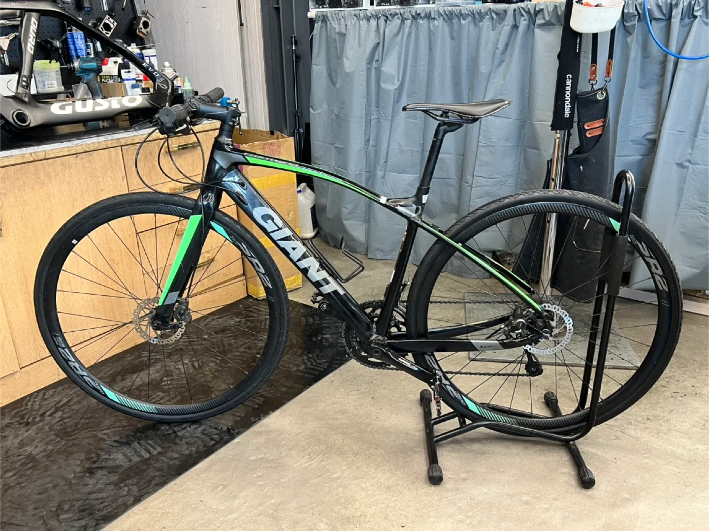 자이언트 페스트로드 xs 디스크 자전거