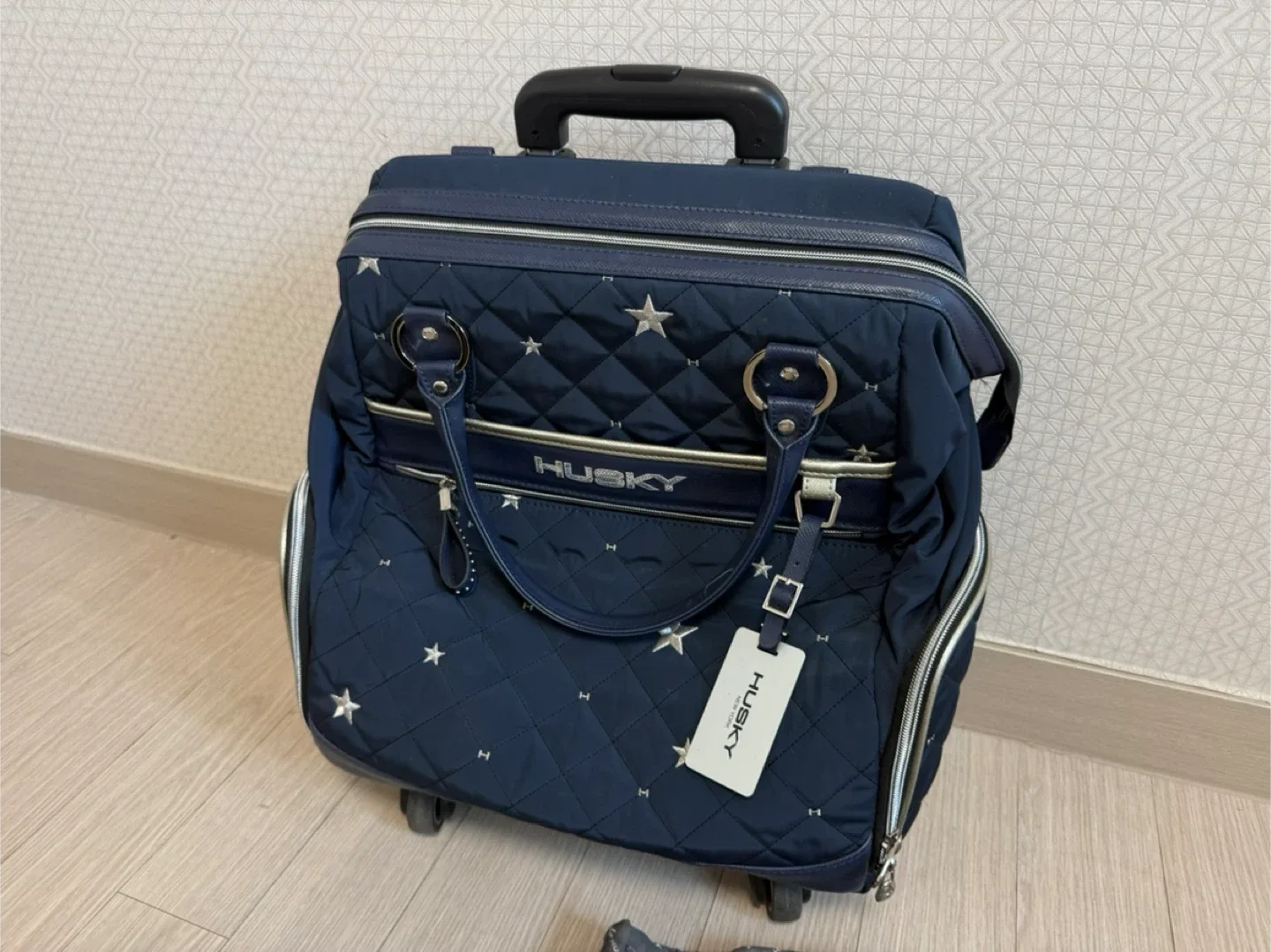 허스키 골프 바퀴형 보스턴백 네이비