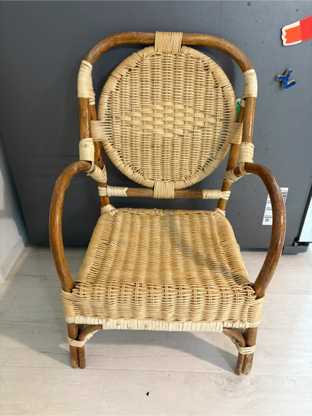 유아용 라탄 의자