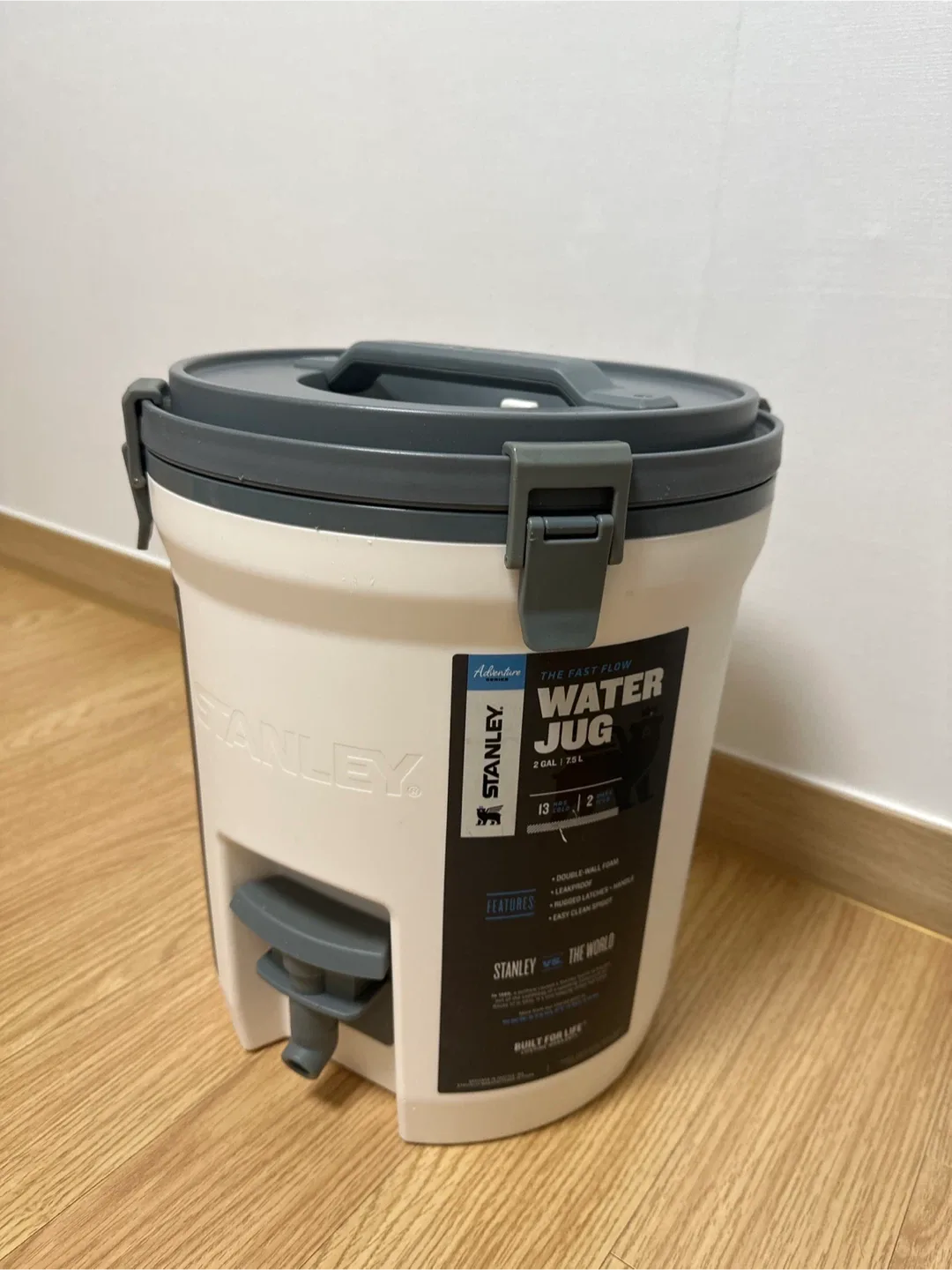 스탠리 워터저그 7.5L 화이트