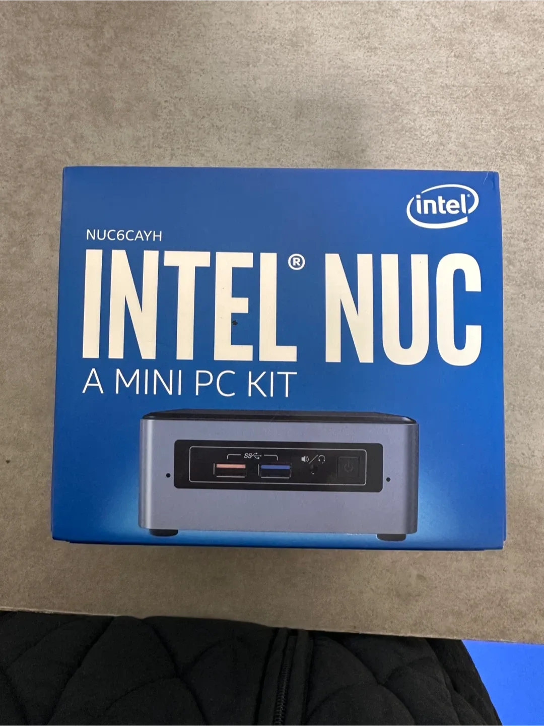인텔 NUC 미니 PC 키트 NUC6CAYH