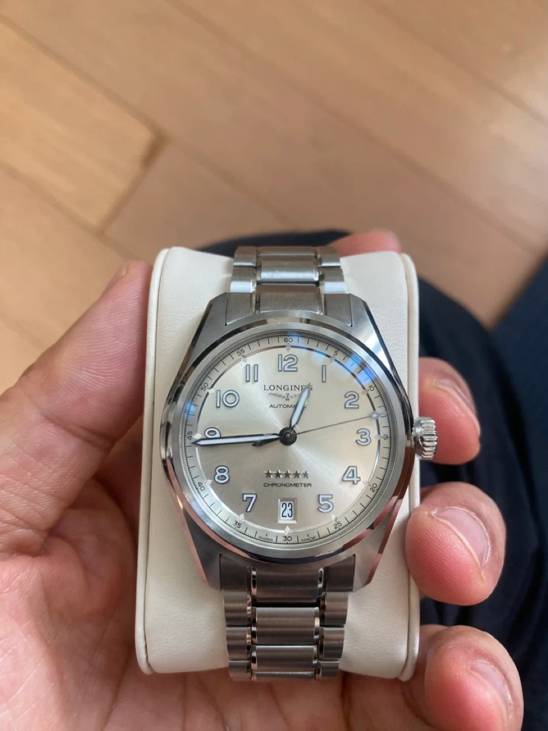 론진 longines 스피릿 샴페인 37미리 판매합니다. 교환가능