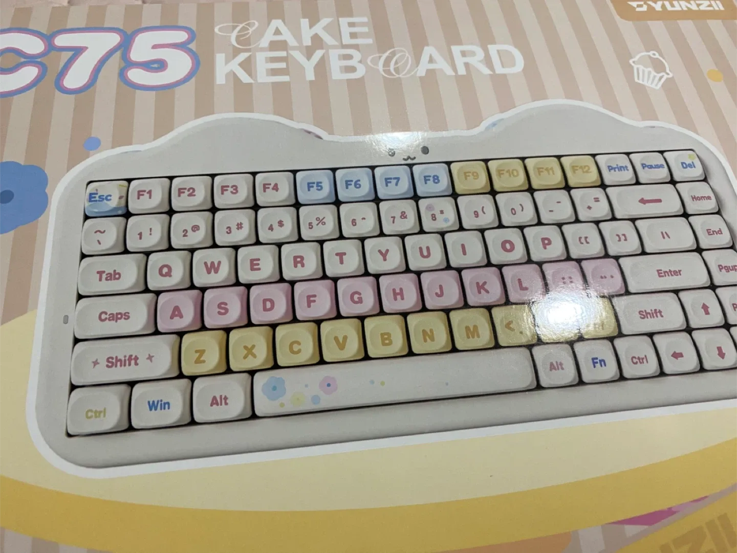 yunzii c75 기계식 키보드 베이지