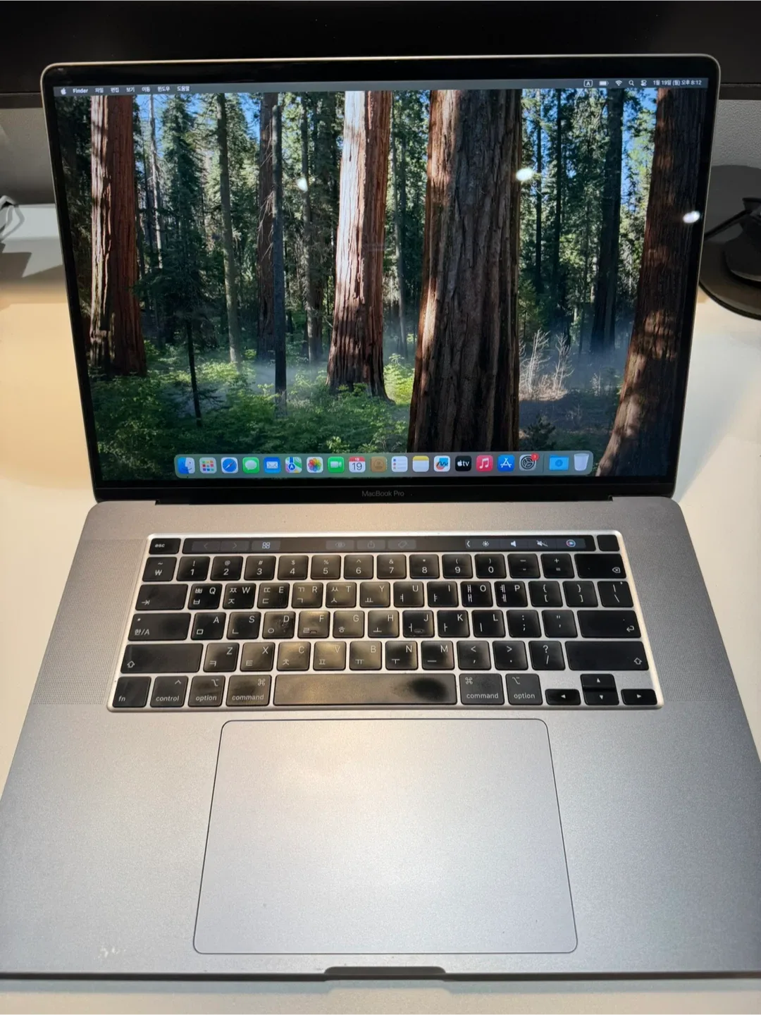 맥북프로 16인치 i9 / 32GB / 1TB (풀박스, 최저가)