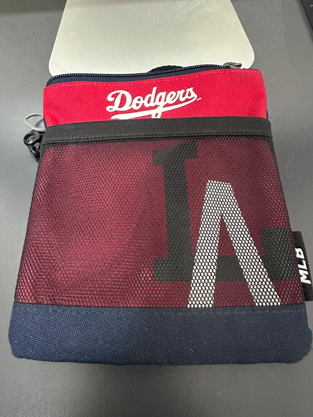 MLB 키즈용 크로스백 판매합니다