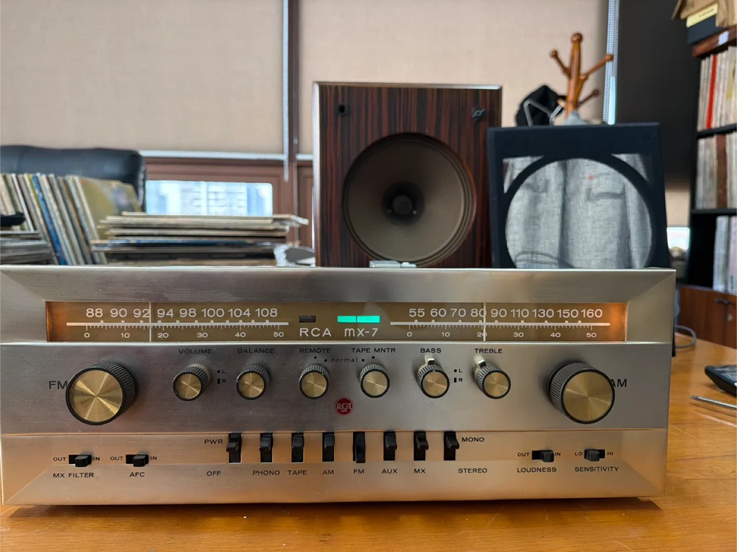 RCA MX-7 진공관 리시버 앰프 및 빈티지 스피커