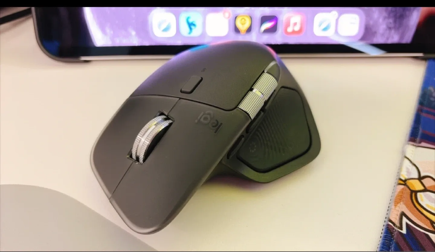 로지텍 MX Master 4 무선 마우스