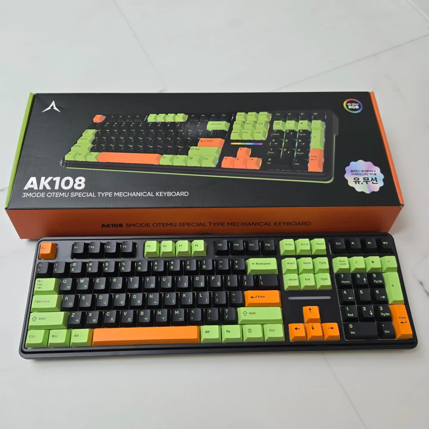 앱코 AK108  기계식 키보드 팝니다.