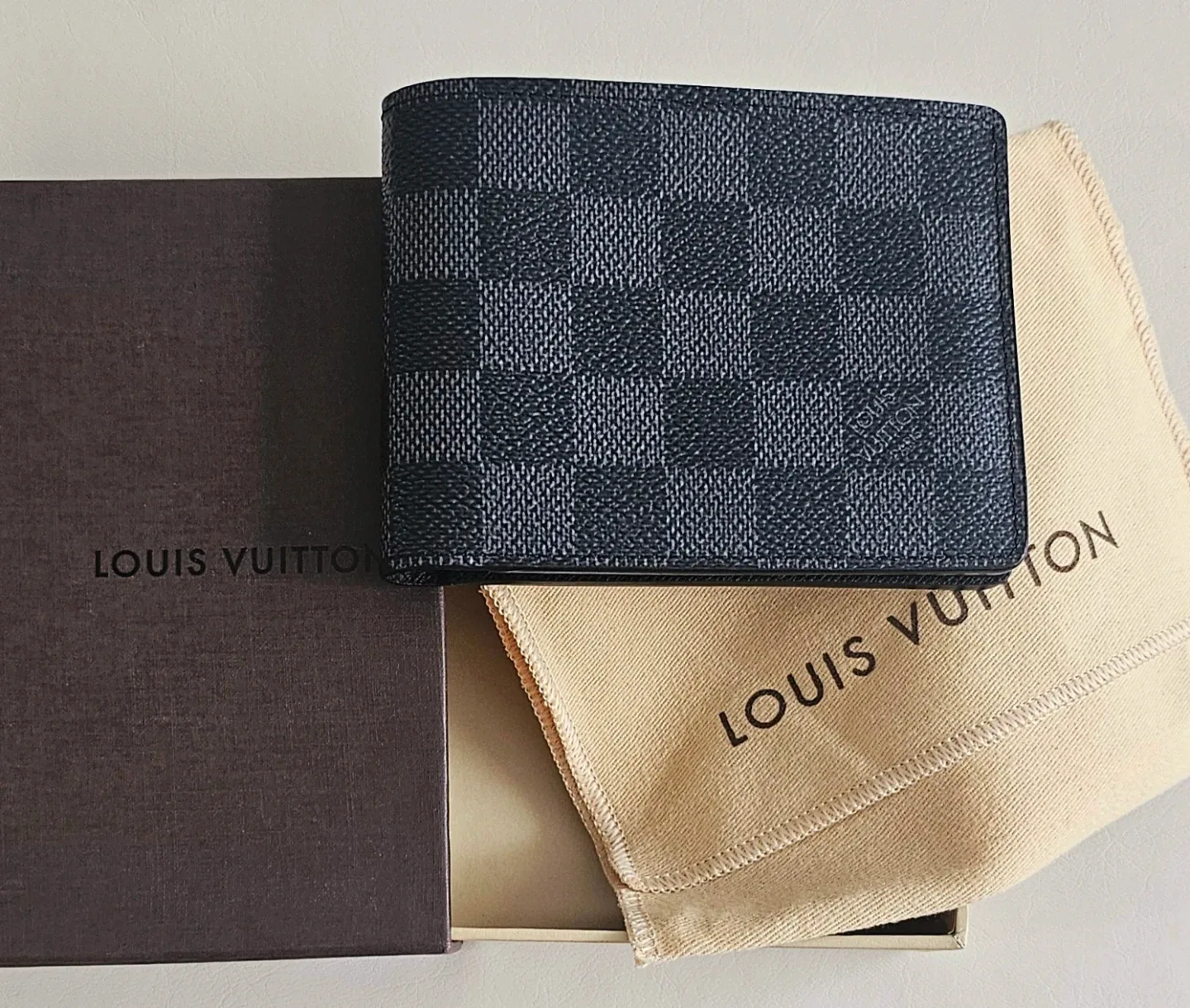 🎀LOUIS VUITTON 루이비통 멀티플 월릿 다미에 그라파이트