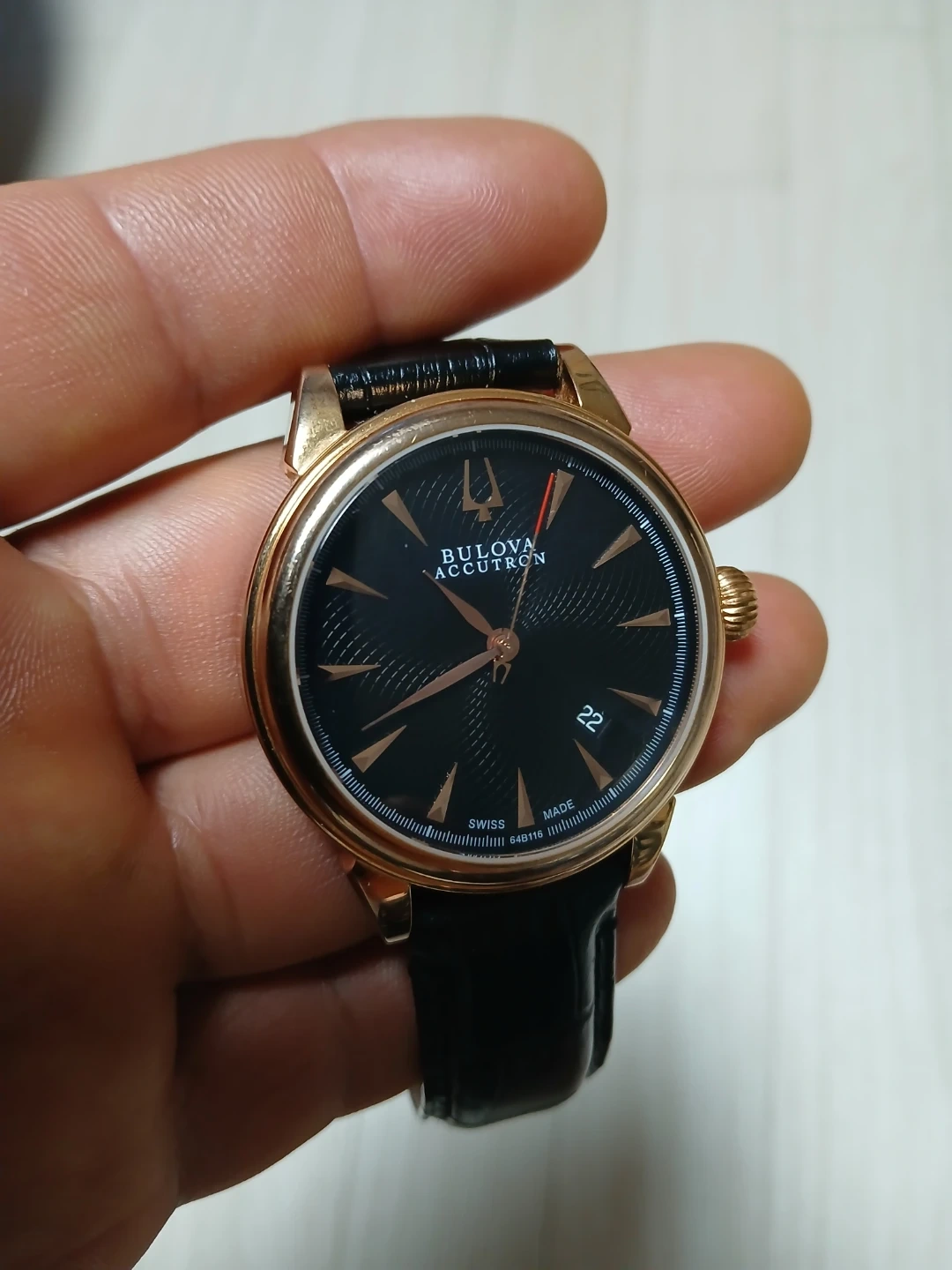 부로바 아큐트론 오토매틱 가죽 시계 | 남성패션/잡화 | 당근 중고거래