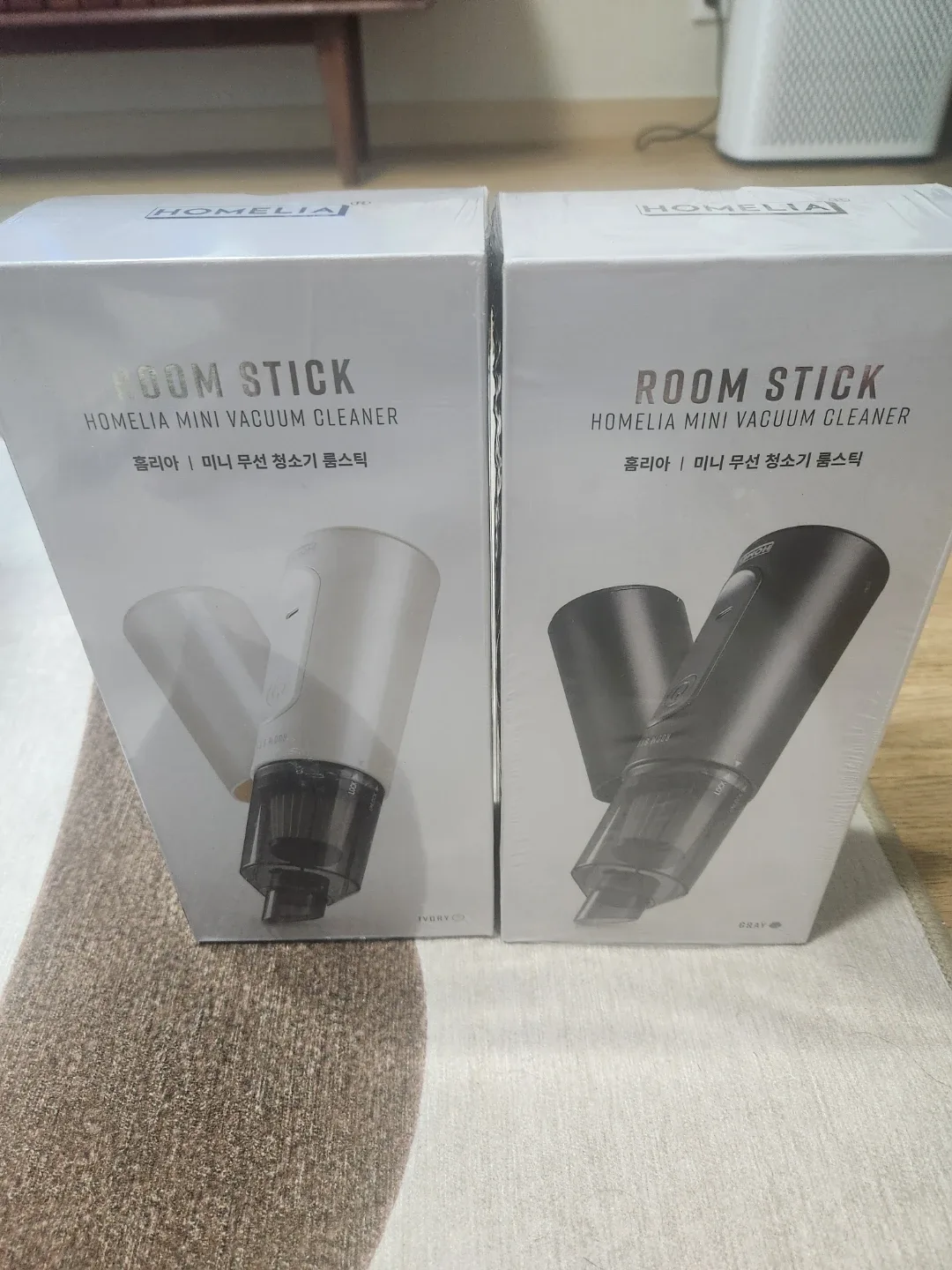 홈리아 미니무선청소기(미개봉)