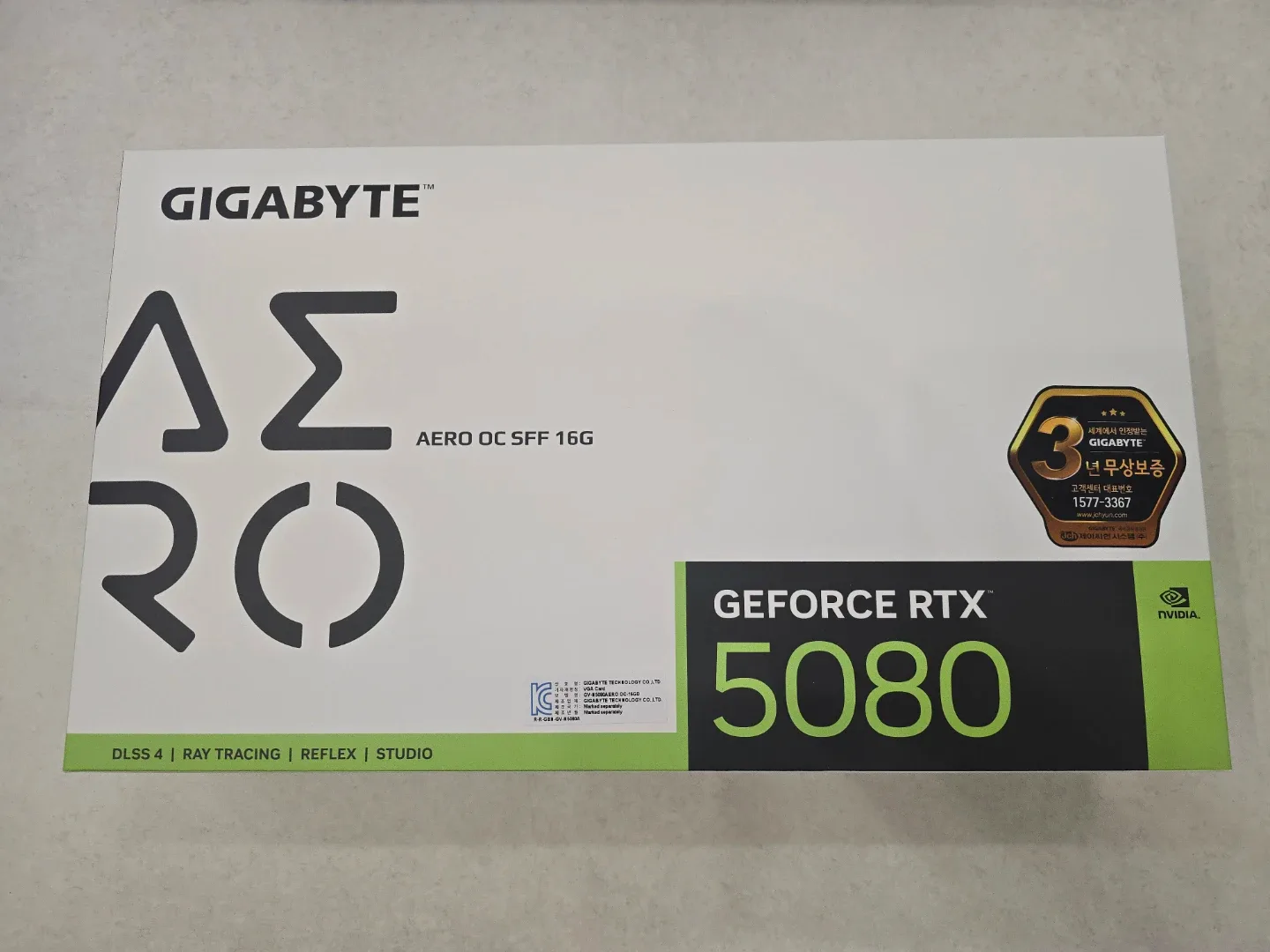 기가바이트 RTX 5080 AERO OC SFF 16G 미개봉