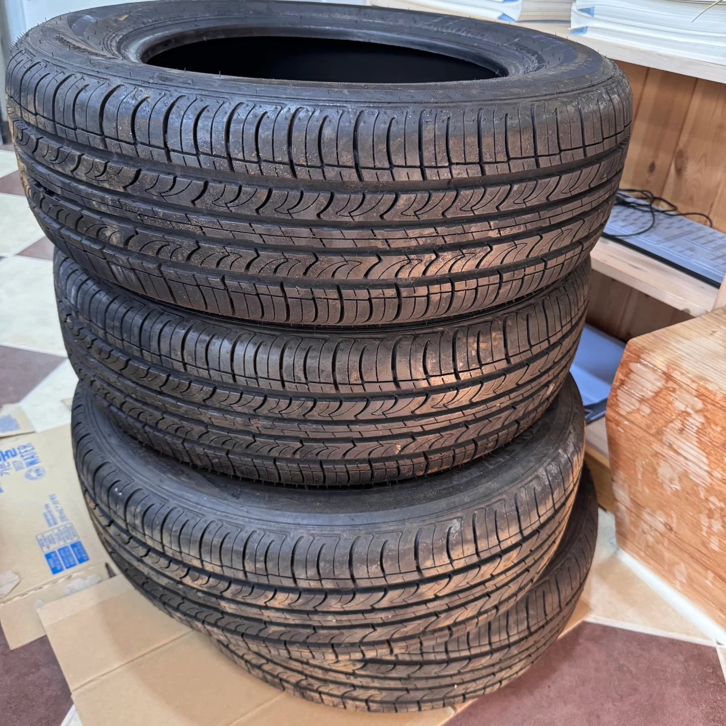 굿이어 타이어 P195/65R15 4개 | 디지털기기 | 당근 중고거래