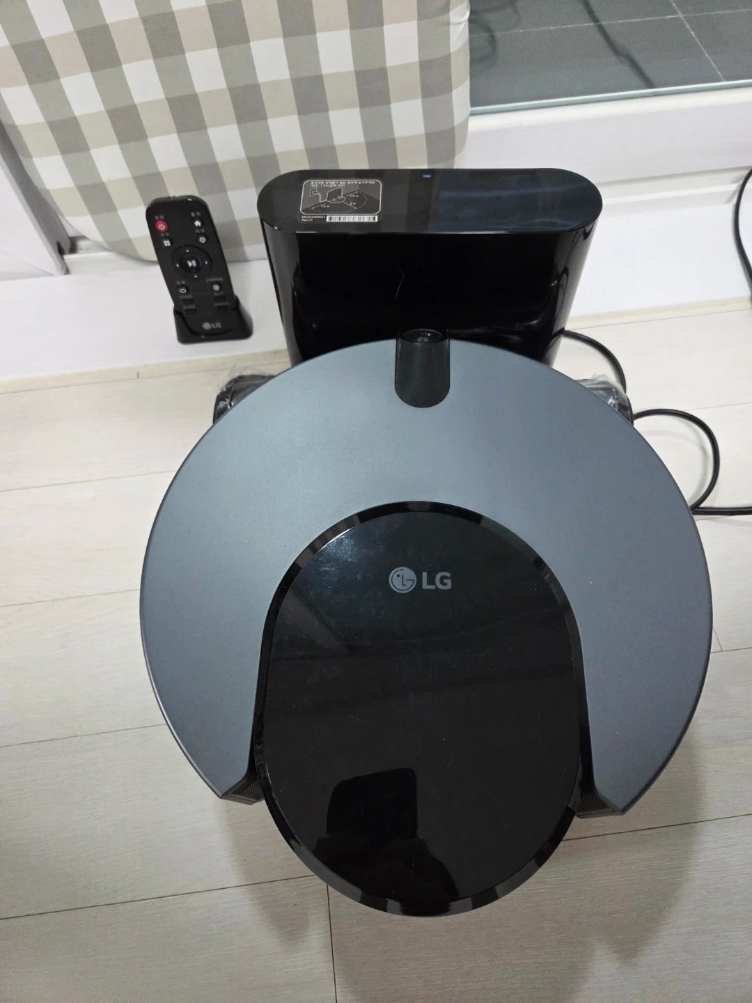 LG 로봇청소기 R9 판매합니다! | 생활가전 | 당근 중고거래