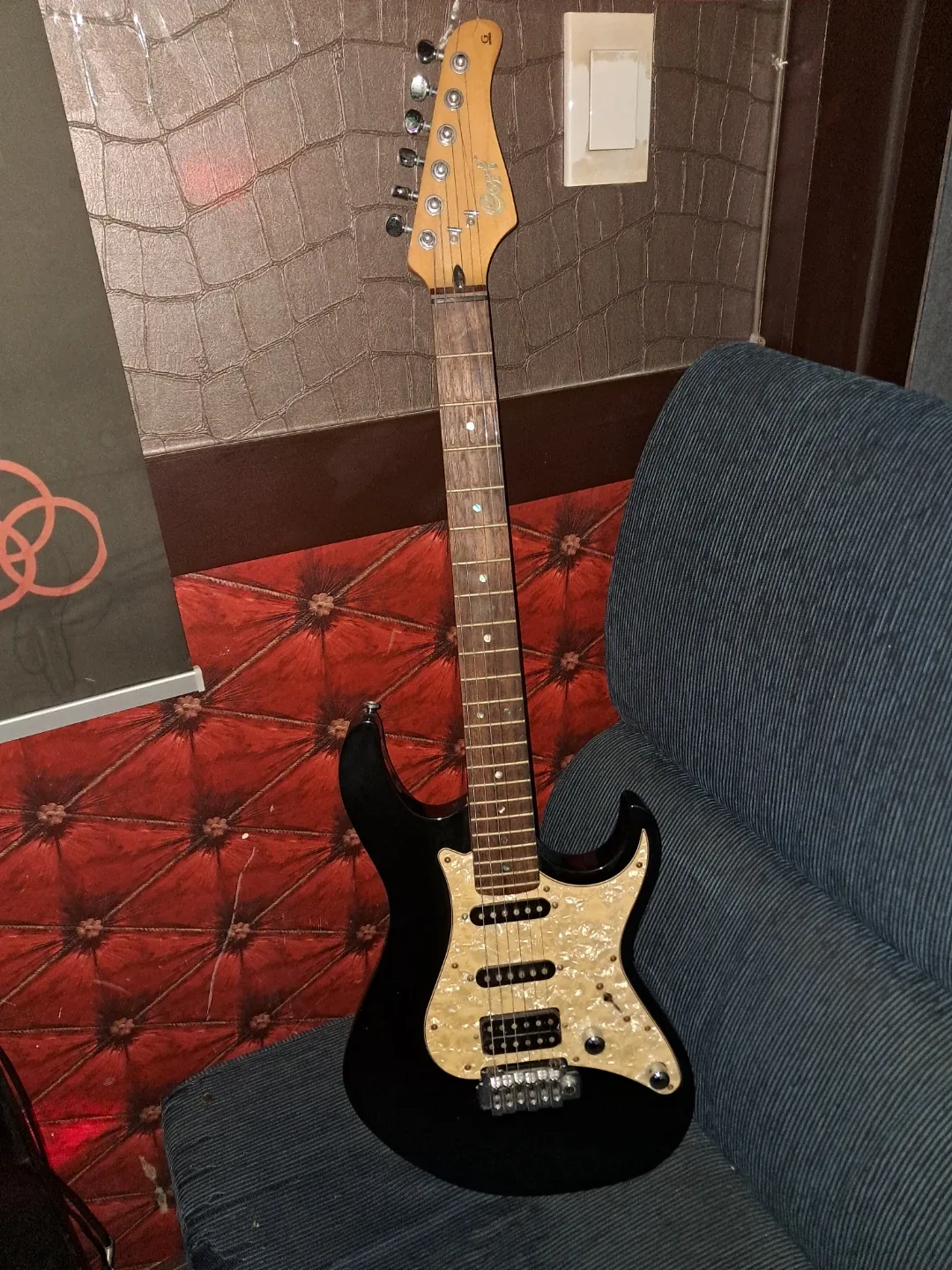 Cort G250 블랙 일렉 기타