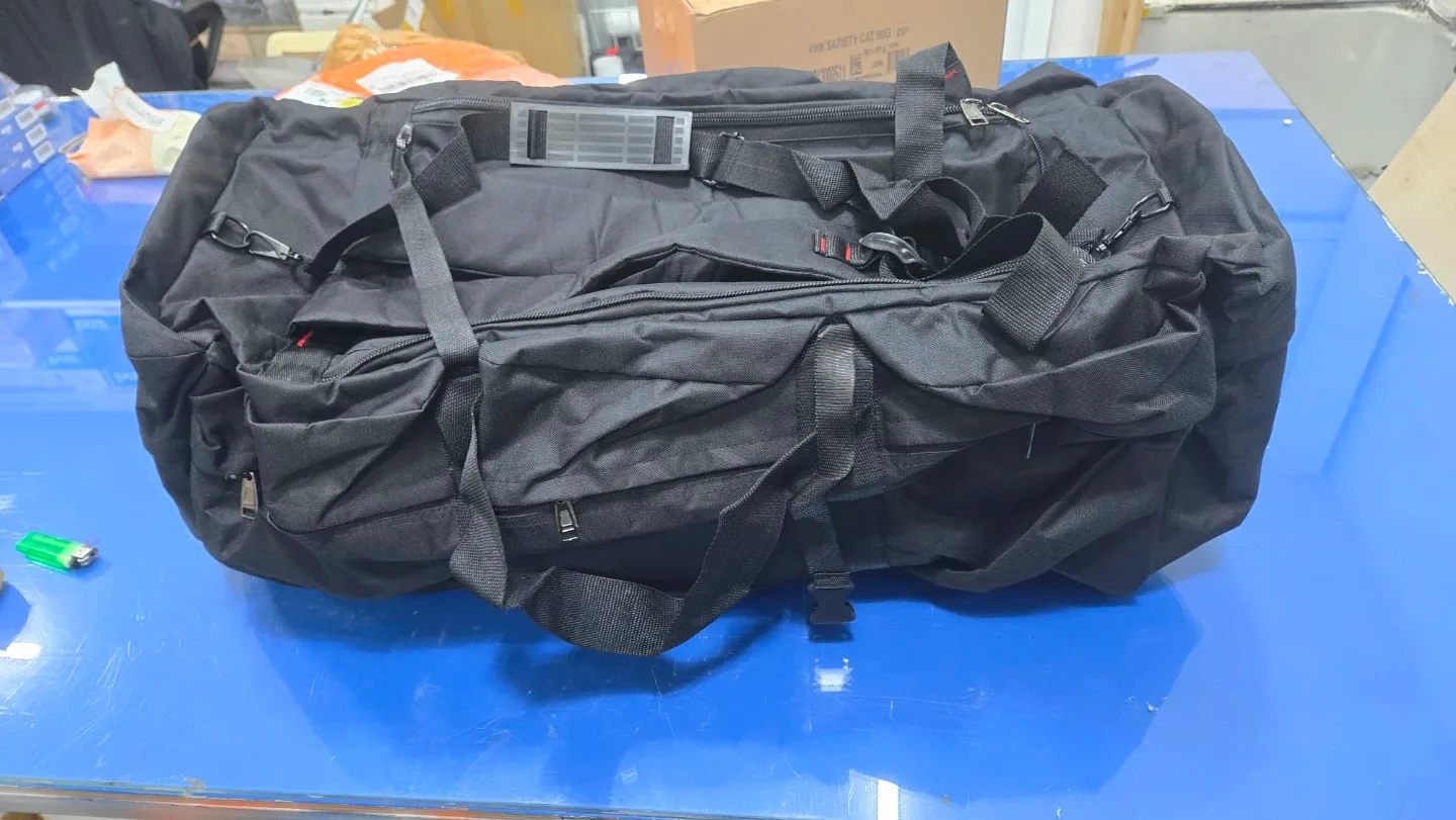 대형 검정색 더플백 여행용 스포츠가방