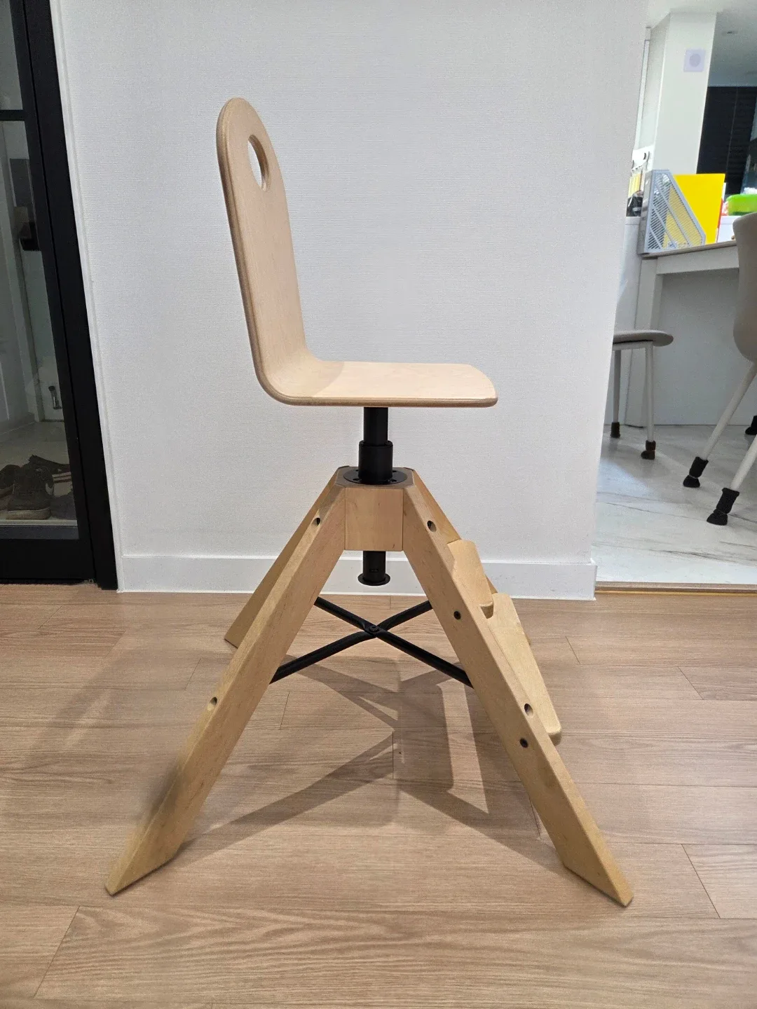 이케아 어린이 의자 그로발 GRÅVAL