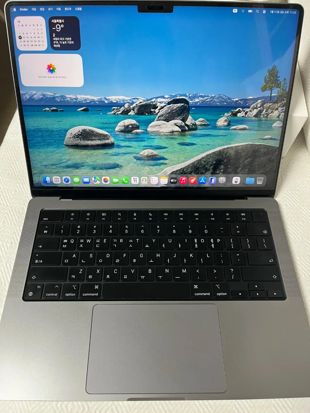 맥북 프로 M3 14인치 스페이스그레이