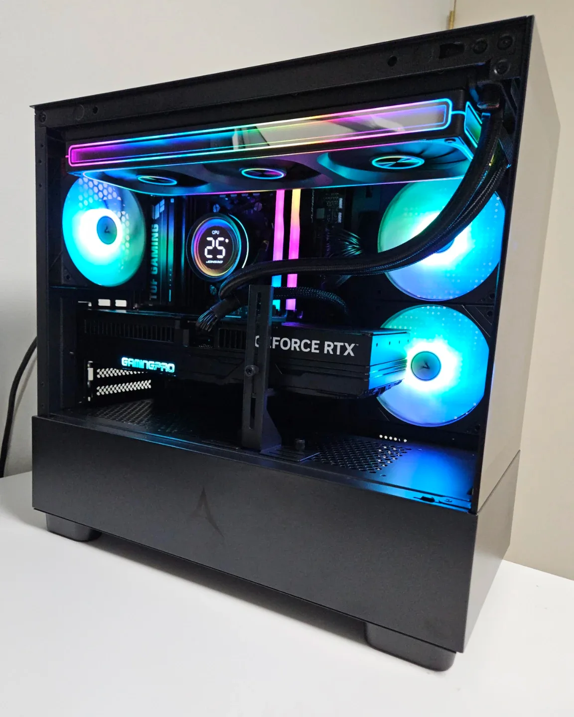 9800X3D RTX5080 고사양 컴퓨터팝니다