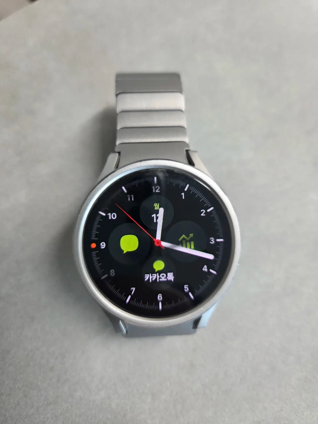 갤럭시 워치7 44mm 실버 + 추가 스트랩