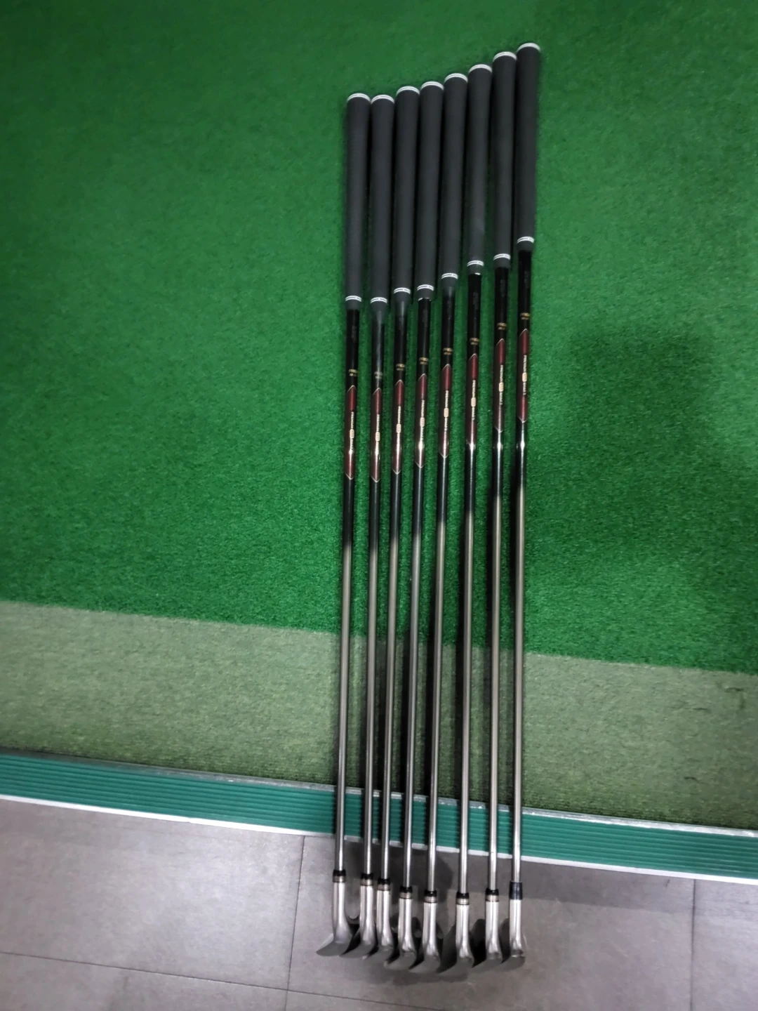 PRGR TRX 505 카본 아이언 | 스포츠/레저 | 당근 중고거래