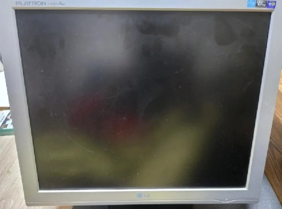 LG 모니터 (17인치)