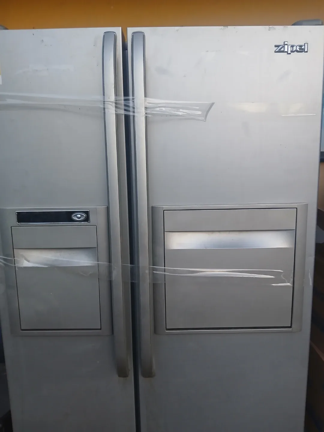 지펠 양문형 냉장고 718L 은색