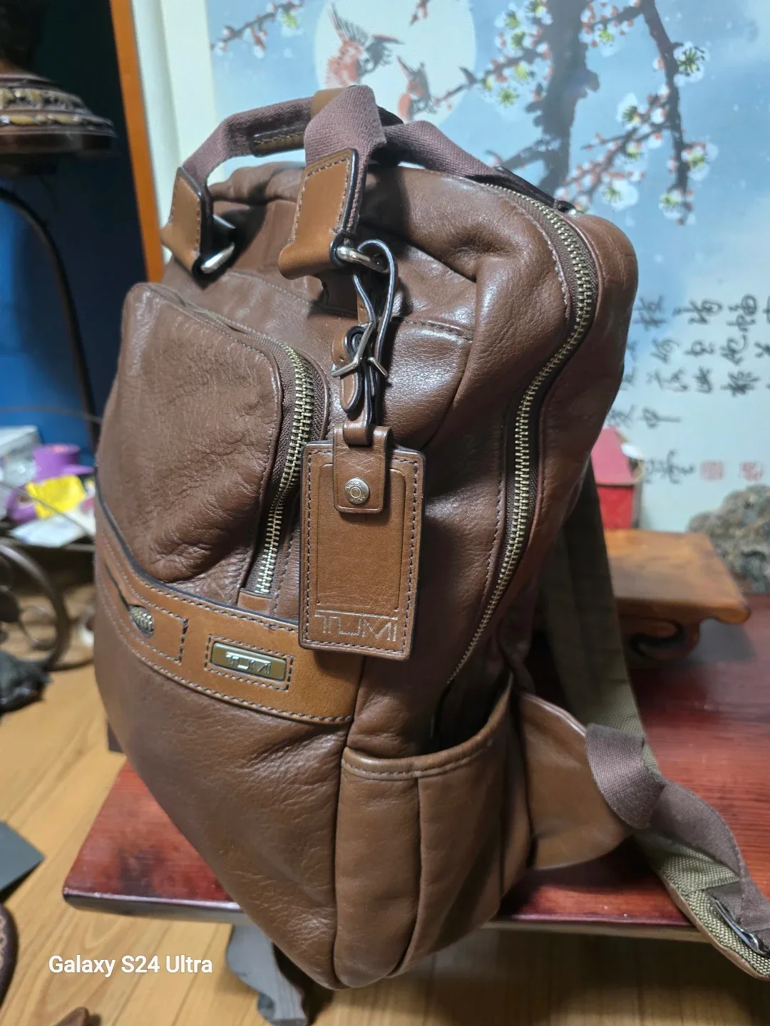 투미 럭셔리 가죽백팩 한정판