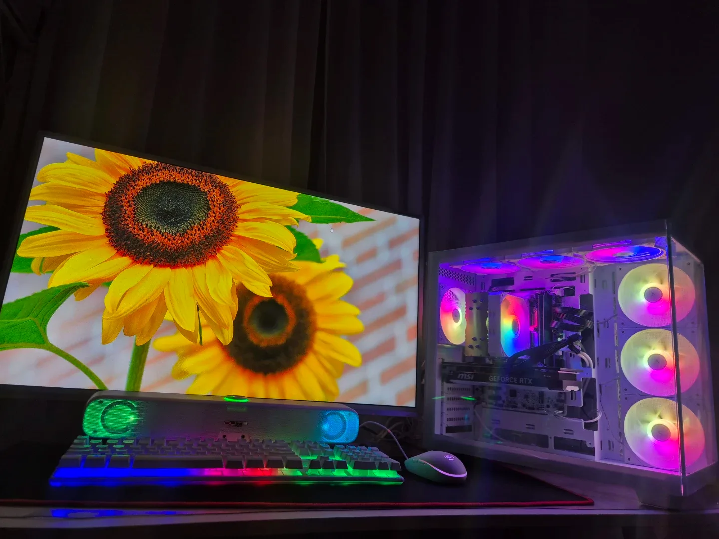 i7끝판왕 32g RTX4070 초고사양 게이밍 컴퓨터 본체 진짜싸게팜