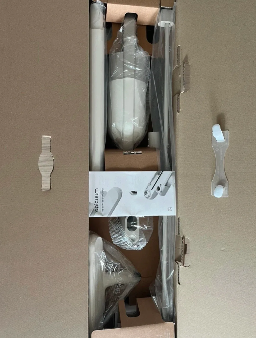 오비큠 무선청소기 새제품