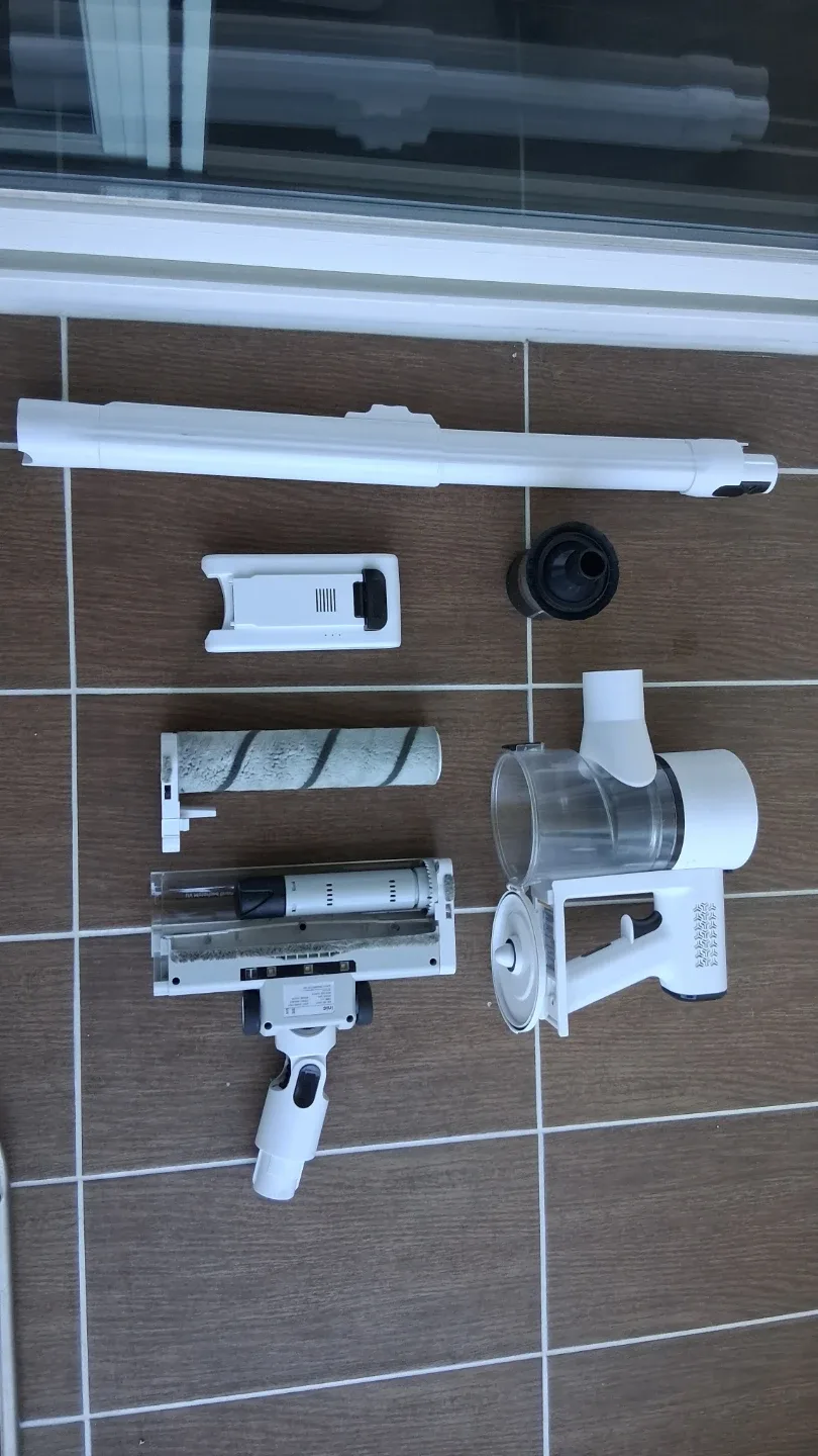 아이닉 무선청소기 iv11