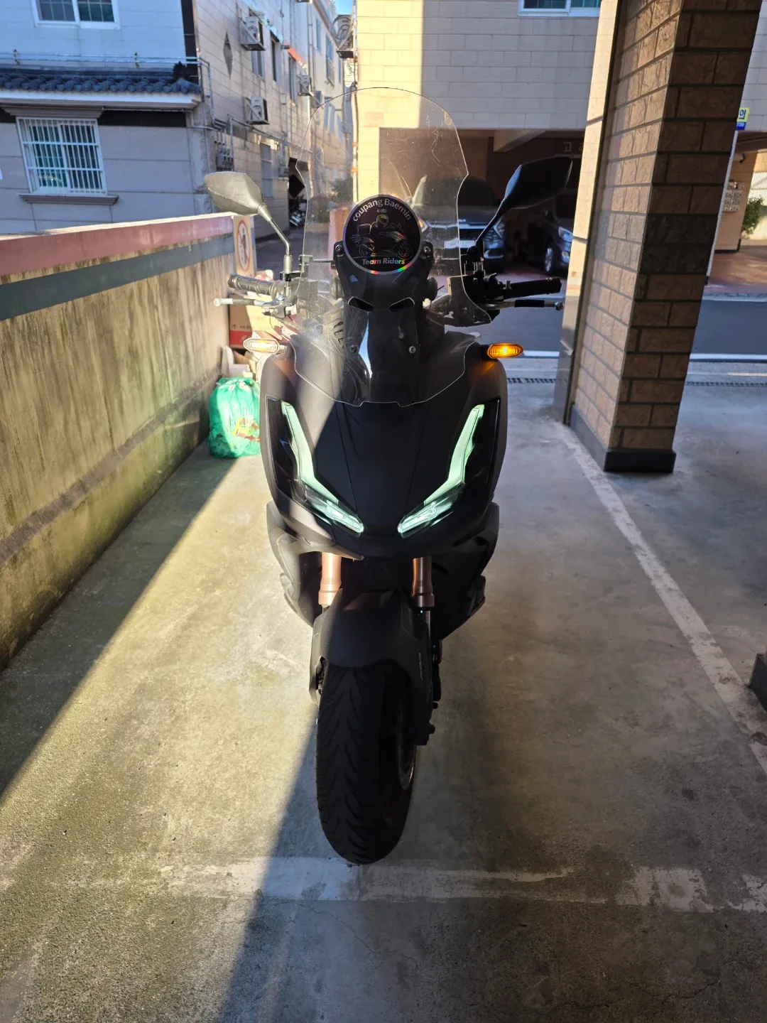 혼다 ADV350 오토바이 23년식