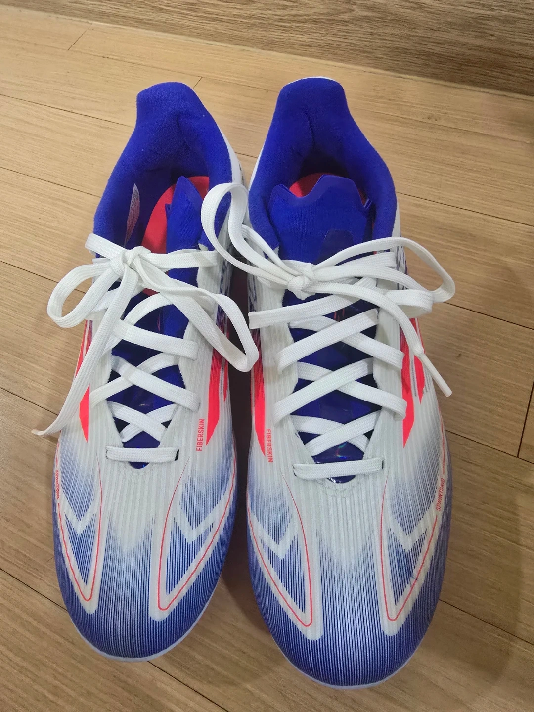 아디다스 F50 메시 프로 축구화