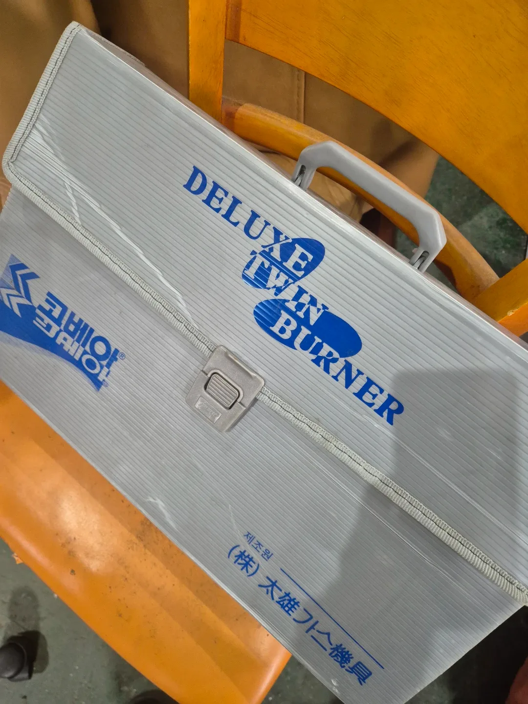 미사용 코베아 캠핑  트원 버너 팝니다