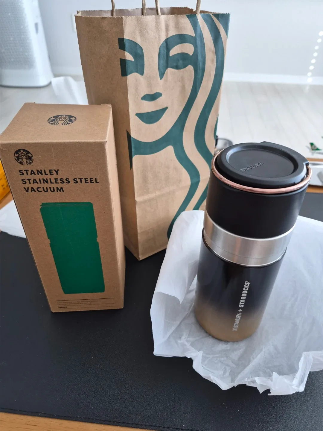 (새상품,정품)스타벅스 스탠리 보온병 500mL