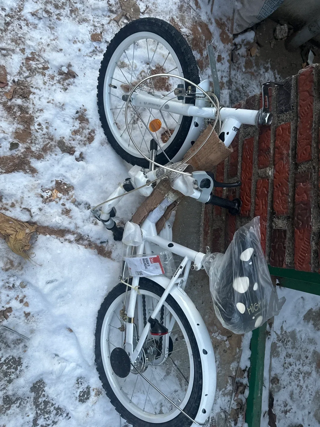 미개봉 16인치 접이식 자전거 화이트