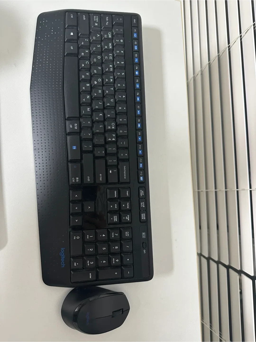 로지텍 무선 키보드 마우스 세트