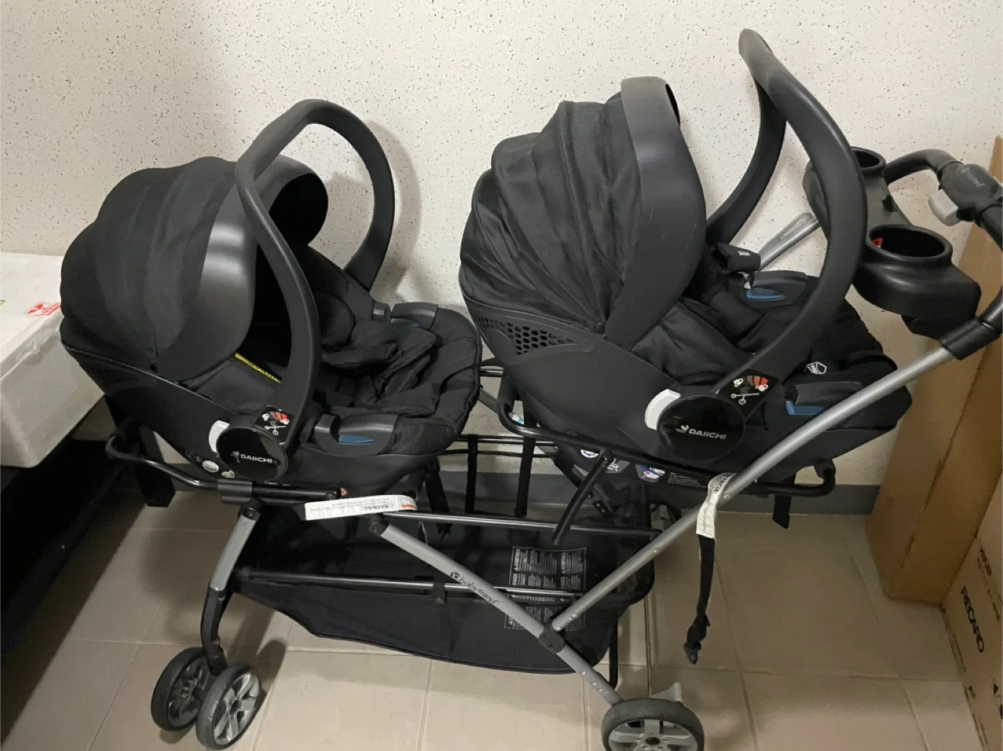 다이치 카시트 & 스냅앤고 더블 유모차 세트