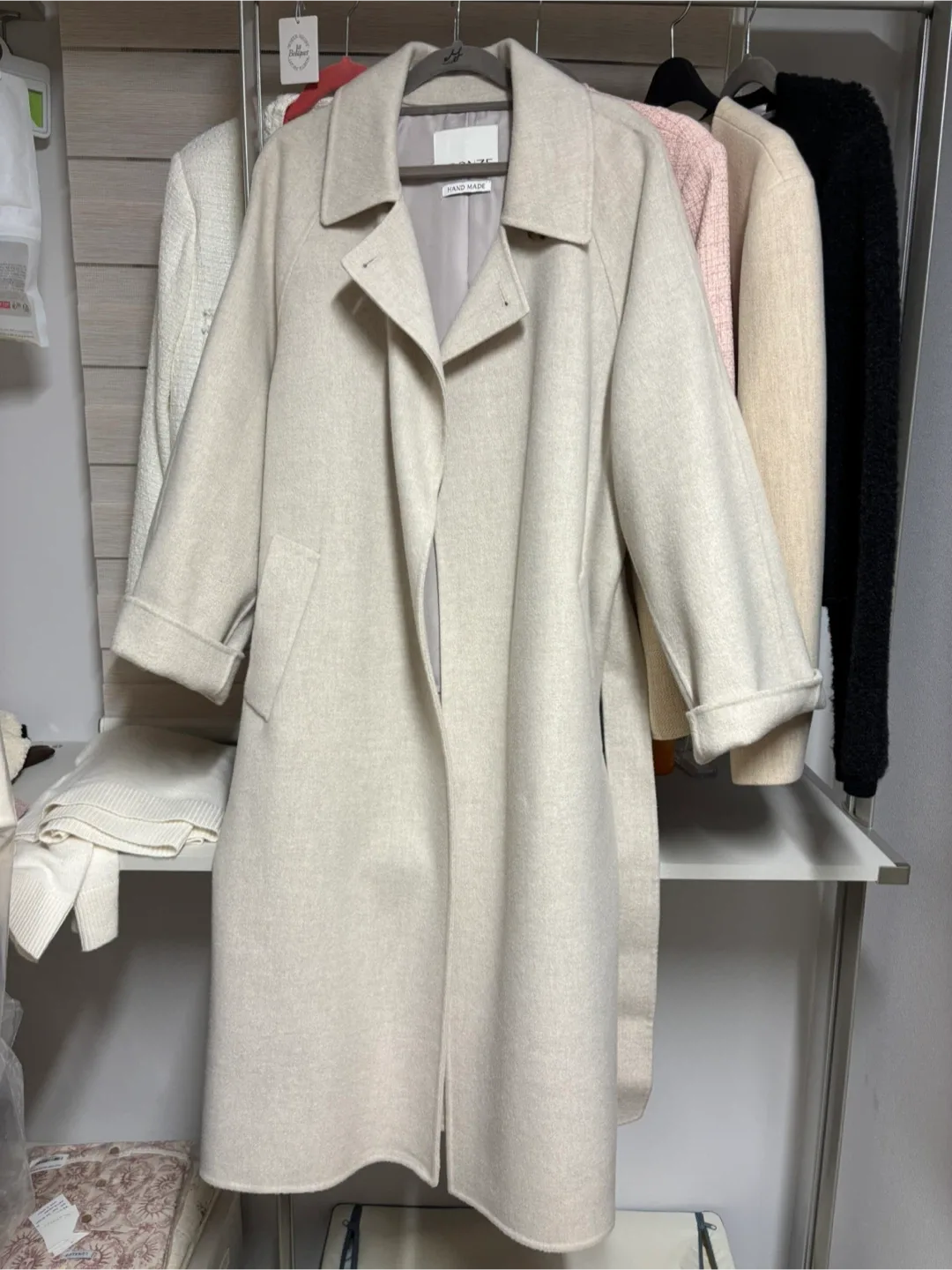 브론즈 핸드메이드 코트 베이지그레이 팝니다 !!