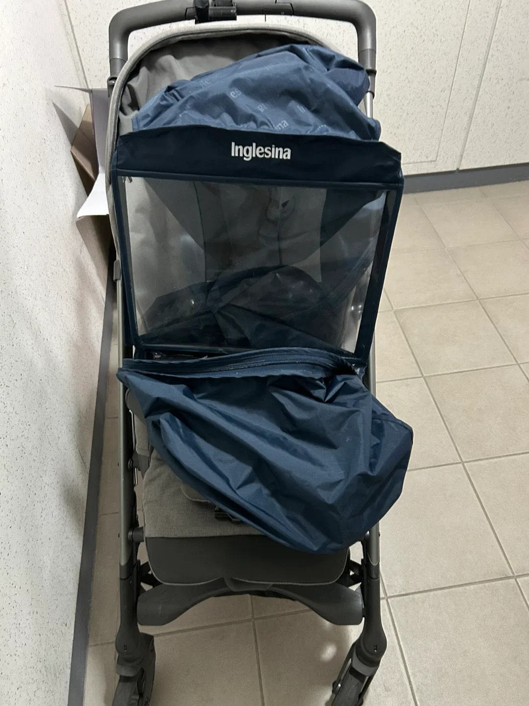 잉글레시나 트릴로지 유모차