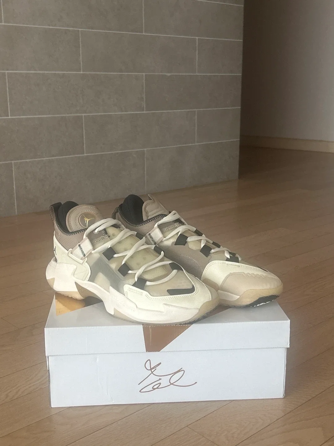 나이키 조던 와이낫 넘버 5 남성신발 판매해요